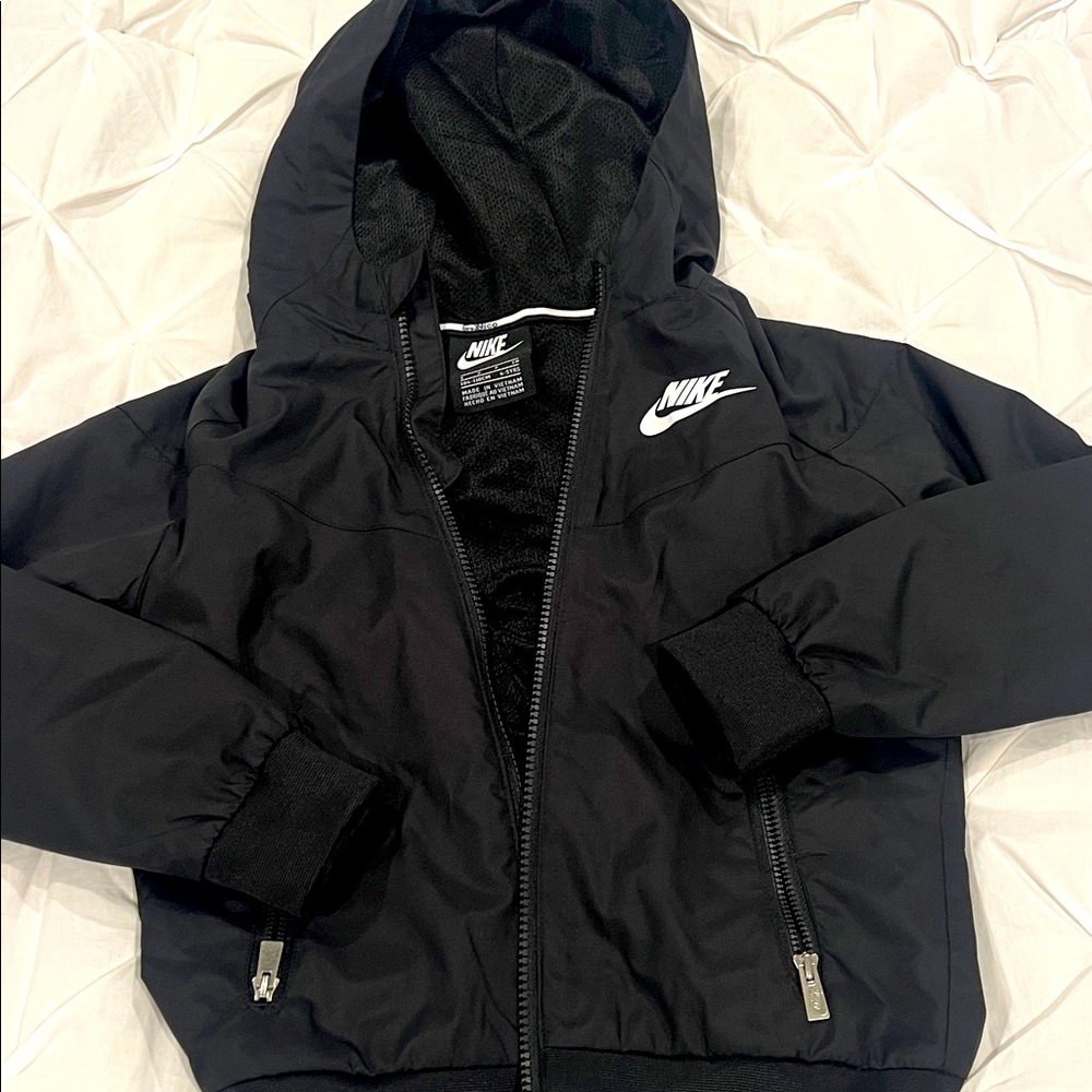 Nike Kids Black Windbreaker Jacket size 5